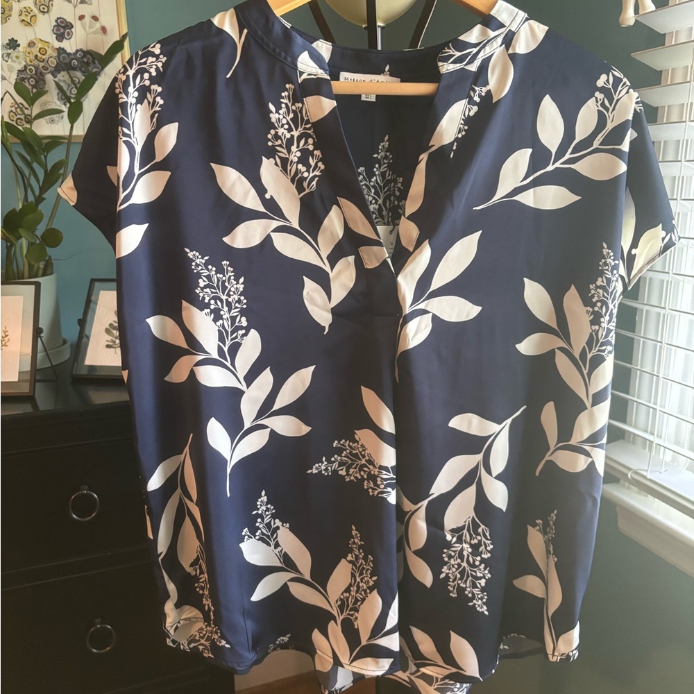 Blue and Cream Buttoned Blouse with Mandarin Collar NWT Womens Large